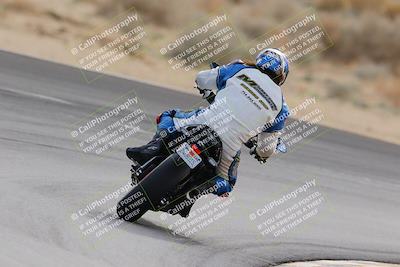 media/Dec-17-2022-SoCal Trackdays (Sat) [[224abd9271]]/Turn 10 Backside (120pm)/